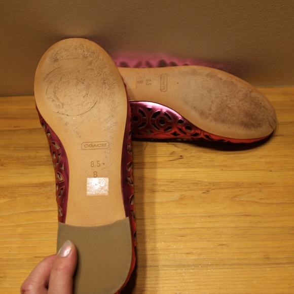 Coach metallic pink flats - would fit size 10 - Picture 6 of 12